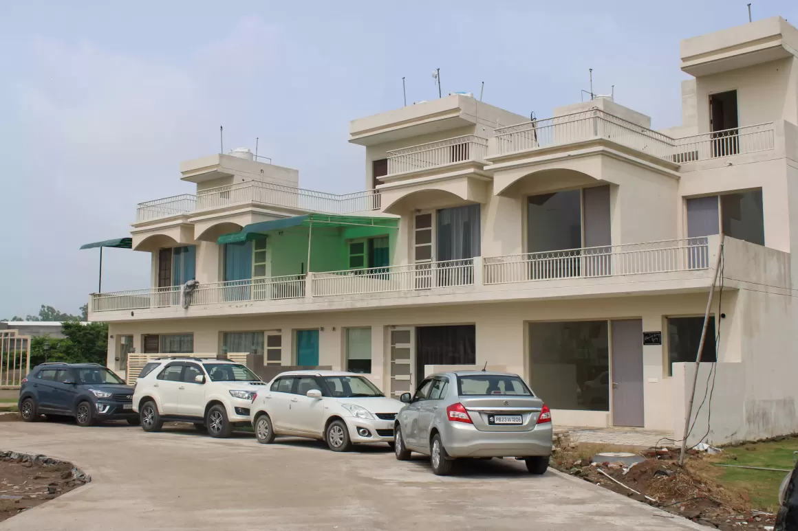 Kothies - Chandigarh Royale City